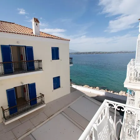 Apartment Aurora - & - Spetses Town